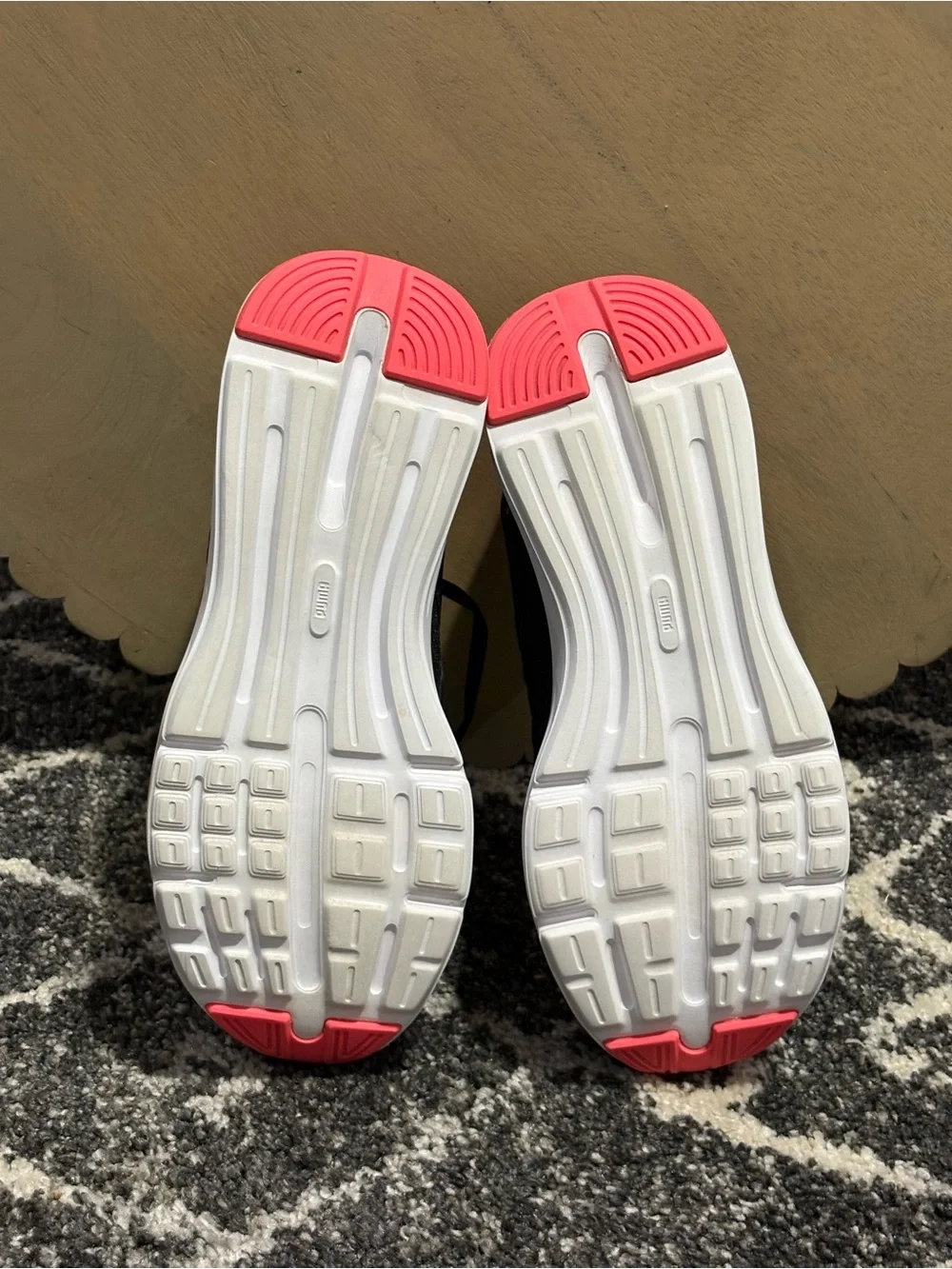 PUMA Enzo 2 High Top Youth 6C/Women's 7.5 Black Pink Running Shoes